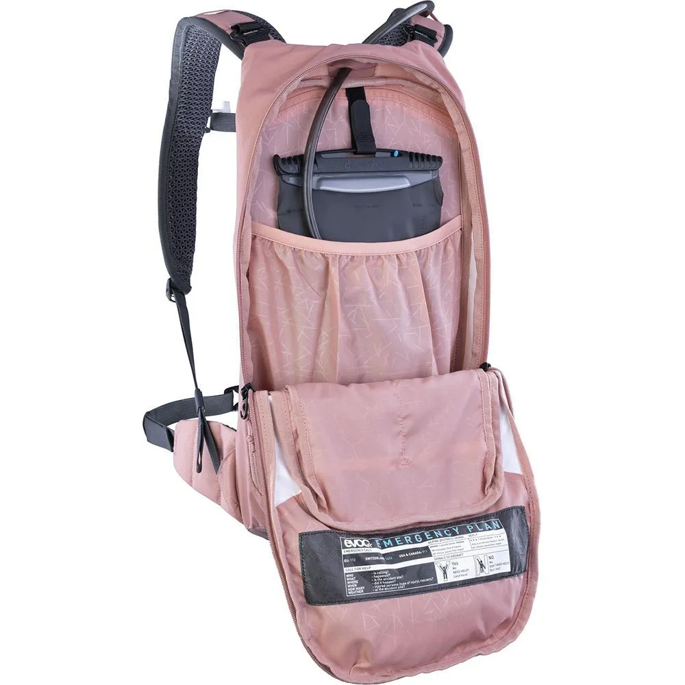 EVOC Stage 6 Rucksack + 2 L Trinkblase EVOC Stage 6 Rucksack + 2 L Trinkblase