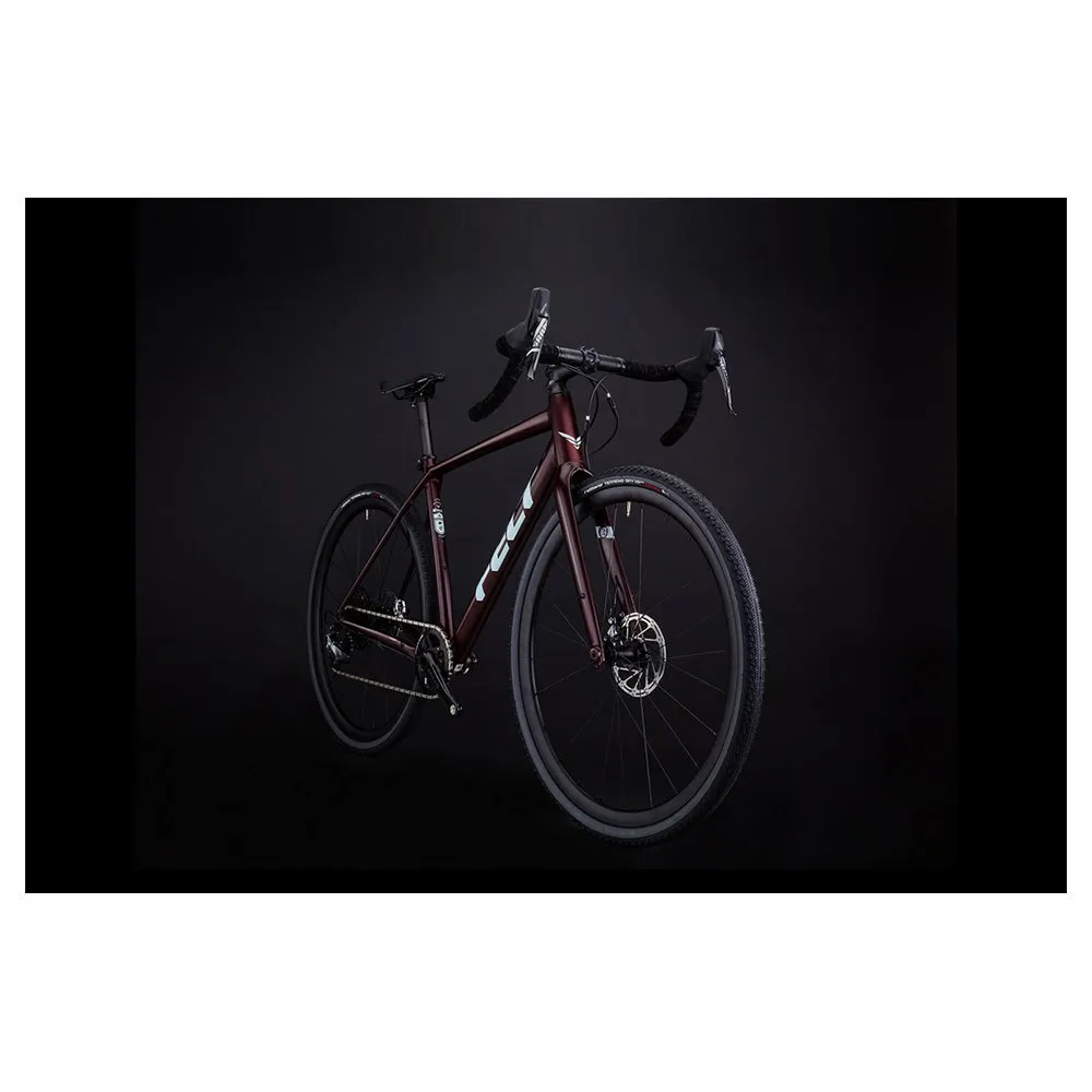 Felt Breed 20 2021 Gravelbike Felt Breed 20 2021 Gravelbike