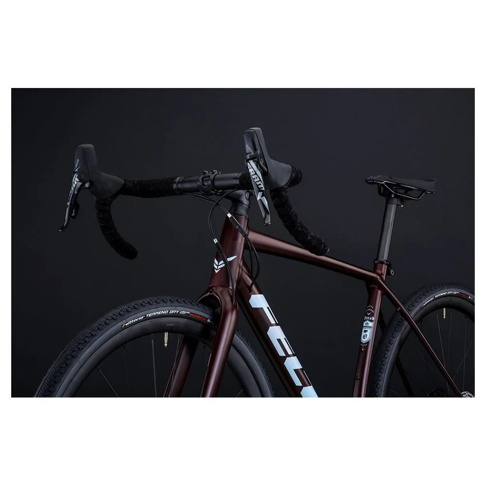 Felt Breed 20 2021 Gravelbike Felt Breed 20 2021 Gravelbike