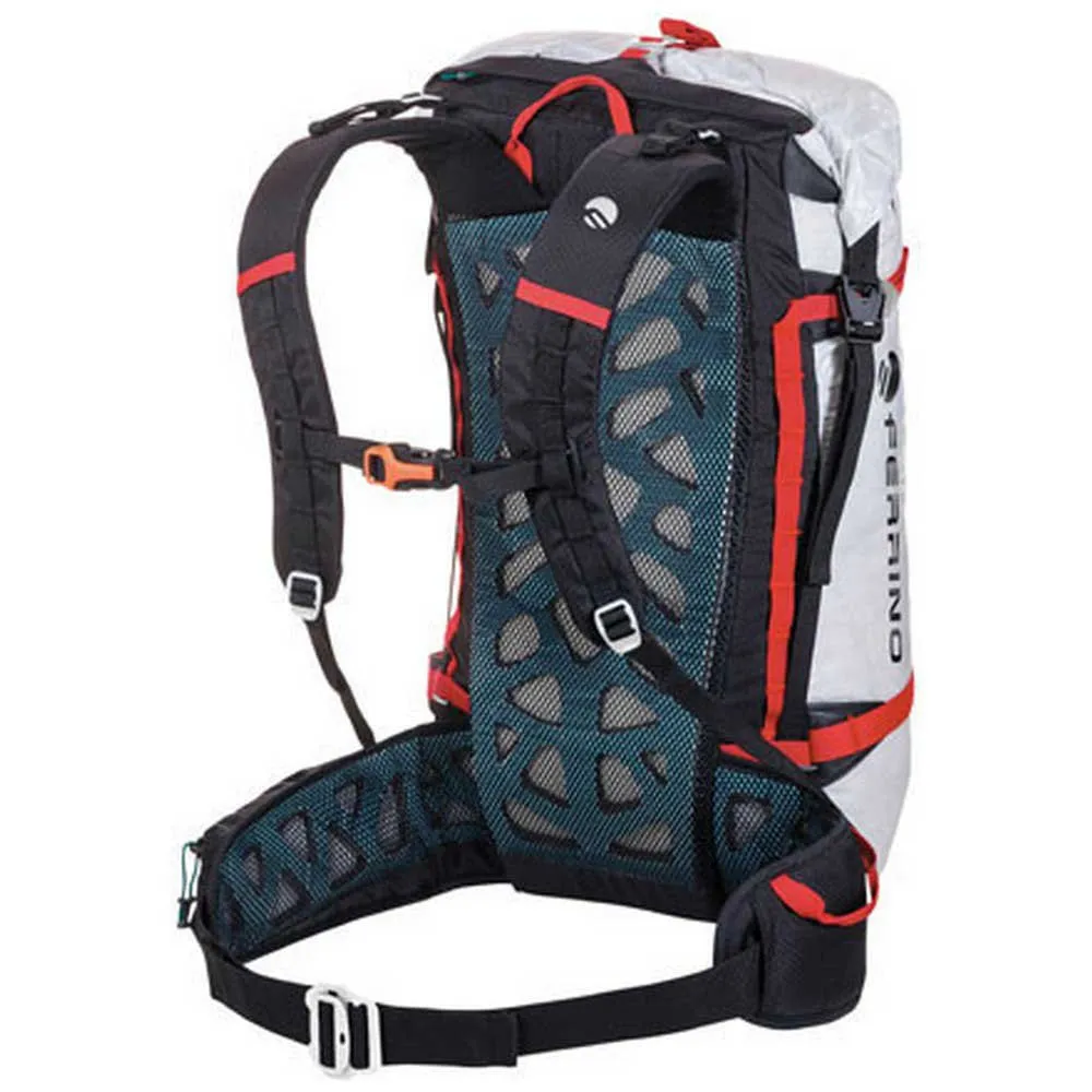 Ferrino Instinct 30+5l Rucksack, White Ferrino Instinct 30+5l Rucksack, White