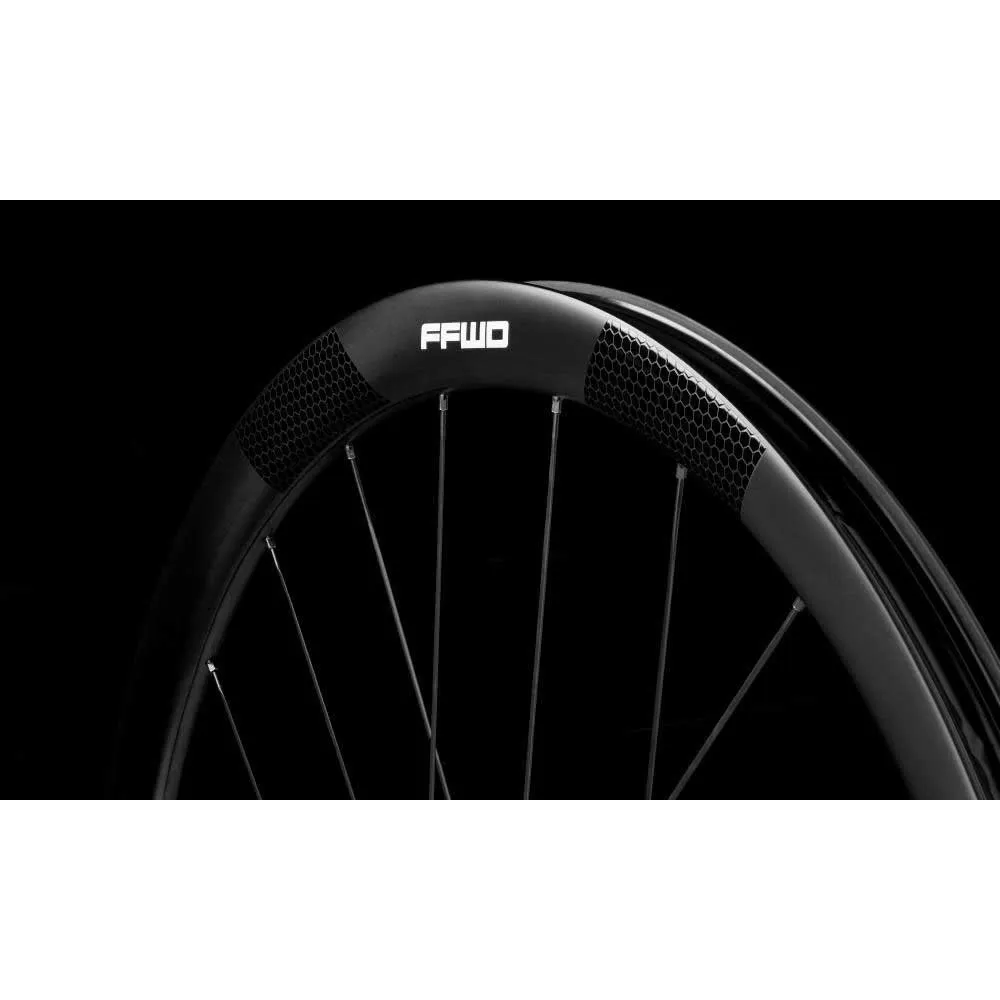 FFWD Drift Fcc Cl Disc Tubeless Gravel-laufradsatz, Black, 12 x 100 / 12 x 142mm, Campagnolo FFWD Drift Fcc Cl Disc Tubeless Gravel-laufradsatz, Black, 12 x 100 / 12 x 142mm, Campagnolo