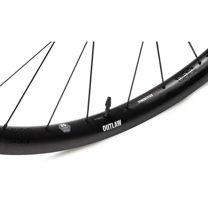 FFWD Outlaw 29´´ Disc Tubeless Mtb-laufradsatz, Black, 15 x 110 / 12 x 148mm, Sram XDR