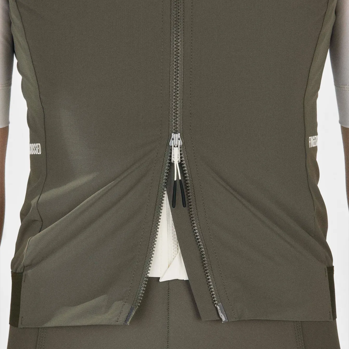 FINGERSCROSSED Road Wind Vest Men Fahrrad-Windweste Herren