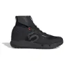 Core black / grey three / solar red