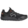 Core black / grey two / solar red