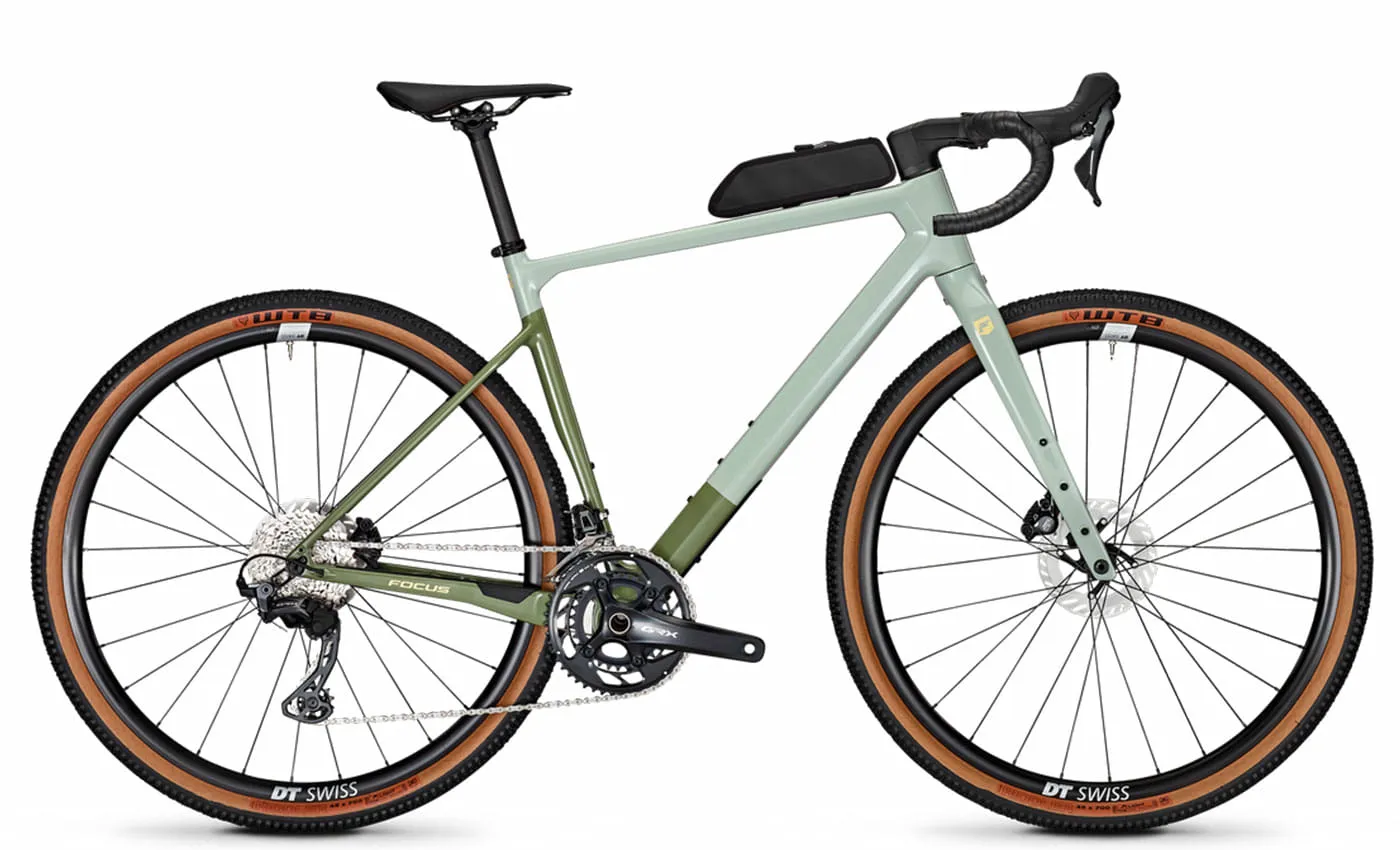 Focus ATLAS 8.8 Skygrey glossy / Mineralgreen glossy 28" Diamant Focus ATLAS 8.8 Skygrey glossy / Mineralgreen glossy 28" Diamant