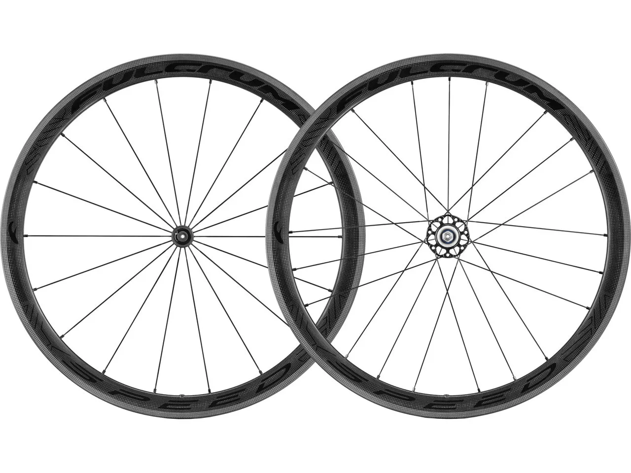 Fulcrum Speed 40C Carbon Laufradsatz, Carbon-schwarz, 28" Satz (VR 9 x 100 + HR 10 x 130) Shimano Fulcrum Speed 40C Carbon Laufradsatz, Carbon-schwarz, 28" Satz (VR 9 x 100 + HR 10 x 130) Shimano