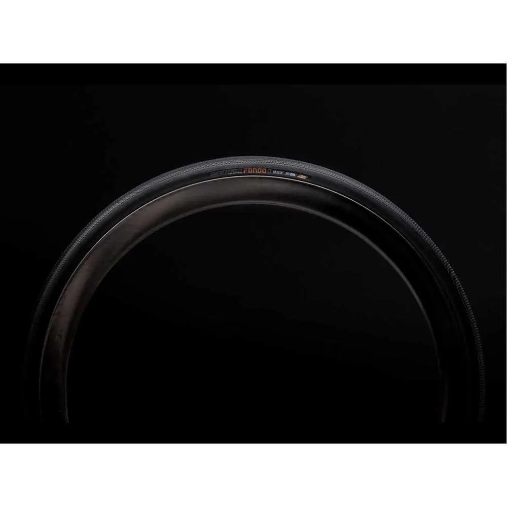 Giant Gavia Fondo 0 Tubeless 700c X 32 Gravelreifen Giant Gavia Fondo 0 Tubeless 700c X 32 Gravelreifen