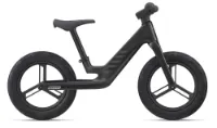 Giant Pre rCarbon black 12"