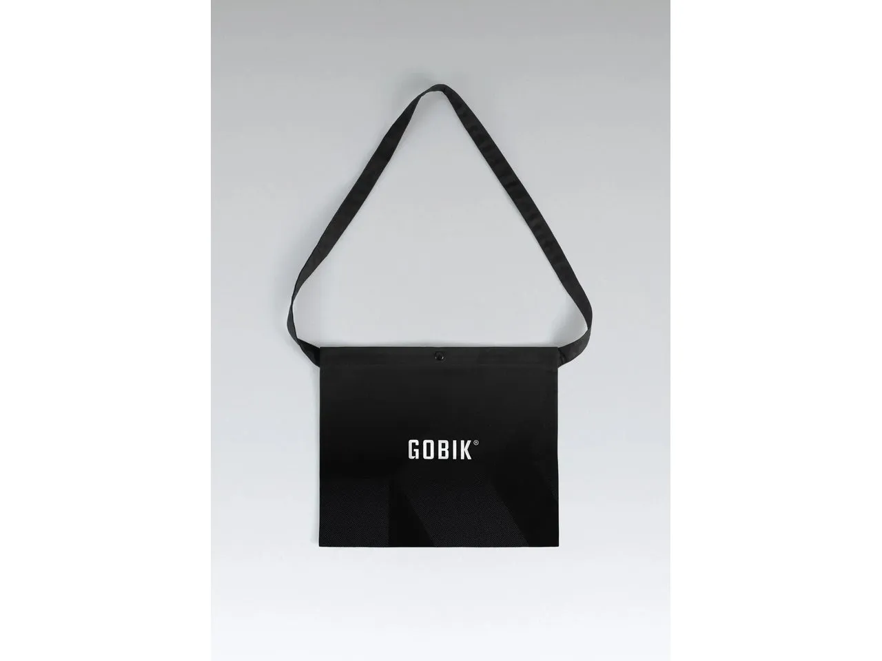 Gobik Musette Emblem Black Umhängetasche, Schwarz Gobik Musette Emblem Black Umhängetasche, Schwarz