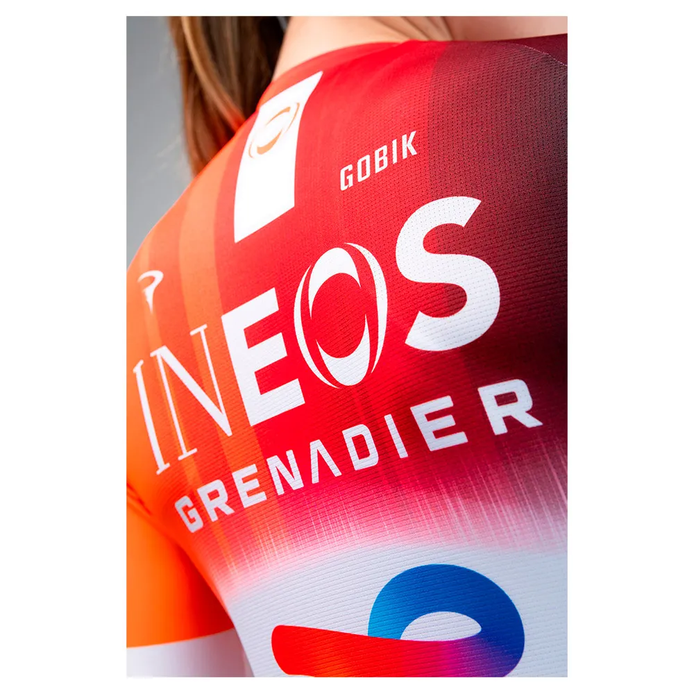 Gobik Odyssey Ineos Grenadiers 2.0 2025 Kurzarm-radtrikot Gobik Odyssey Ineos Grenadiers 2.0 2025 Kurzarm-radtrikot