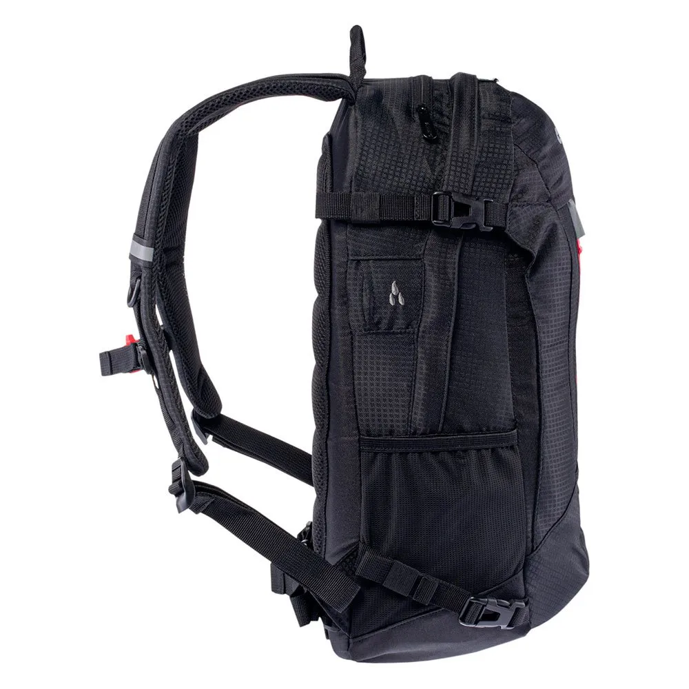 Hi-tec Trek 25l Rucksack, Black / red Hi-tec Trek 25l Rucksack, Black / red