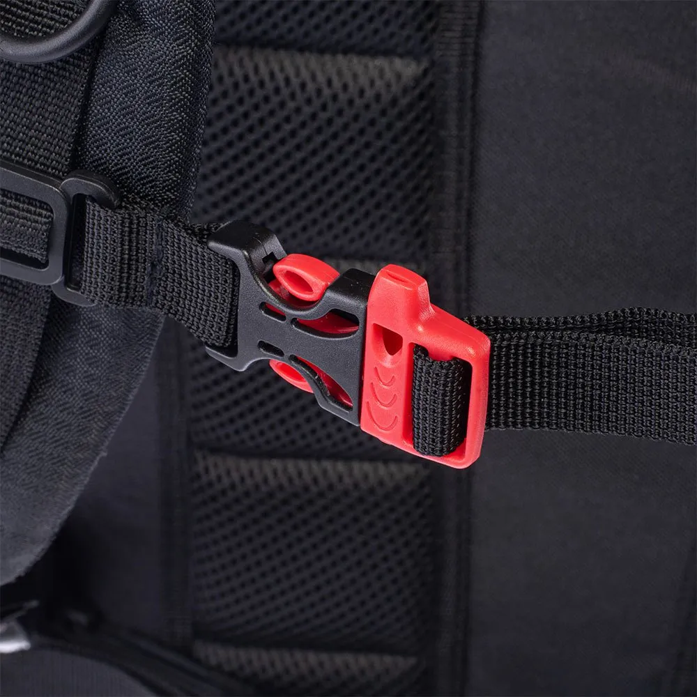Hi-tec Trek 25l Rucksack, Black / red Hi-tec Trek 25l Rucksack, Black / red