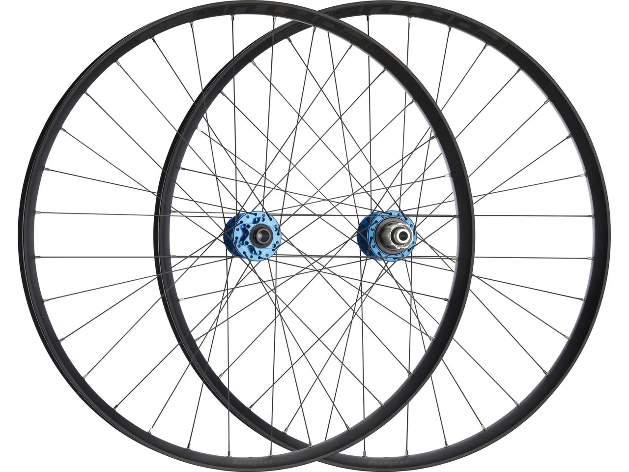 Hope Pro 5 + Fortus 35 Disc 6-Loch 29" Boost Laufradsatz, Blau, 29" Satz (VR 15 x 110 Boost + HR 12 x 148 Boost) SRAM XD Hope Pro 5 + Fortus 35 Disc 6-Loch 29" Boost Laufradsatz, Blau, 29" Satz (VR 15 x 110 Boost + HR 12 x 148 Boost) SRAM XD