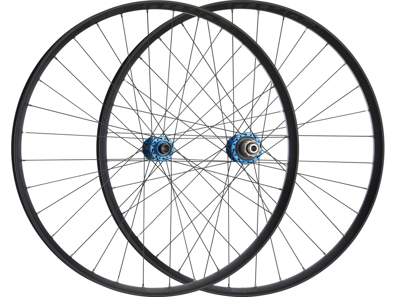 Hope Pro 5 + Fortus 35 Disc Center Lock 29" Boost Laufradsatz, Blau, 29" Satz (VR 15 x 110 Boost + HR 12 x 148 Boost) SRAM XD Hope Pro 5 + Fortus 35 Disc Center Lock 29" Boost Laufradsatz, Blau, 29" Satz (VR 15 x 110 Boost + HR 12 x 148 Boost) SRAM XD