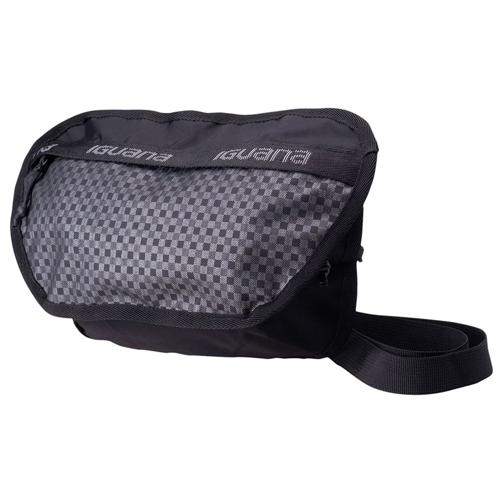 Iguana Heka 1.5l Gürteltasche, Black Iguana Heka 1.5l Gürteltasche, Black