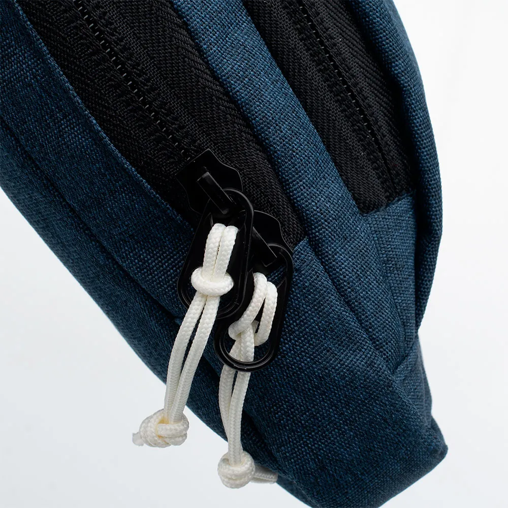 Iguana Megera 1l Gürteltasche, Navy / black Iguana Megera 1l Gürteltasche, Navy / black