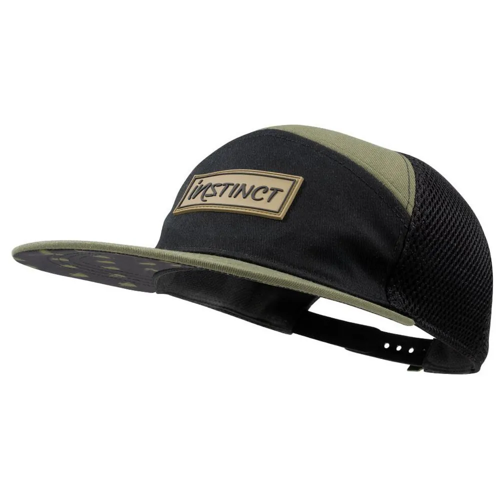 Instinct Trail 7 Panel Kappe Instinct Trail 7 Panel Kappe