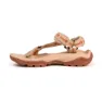 Izas Aoi Sandalen