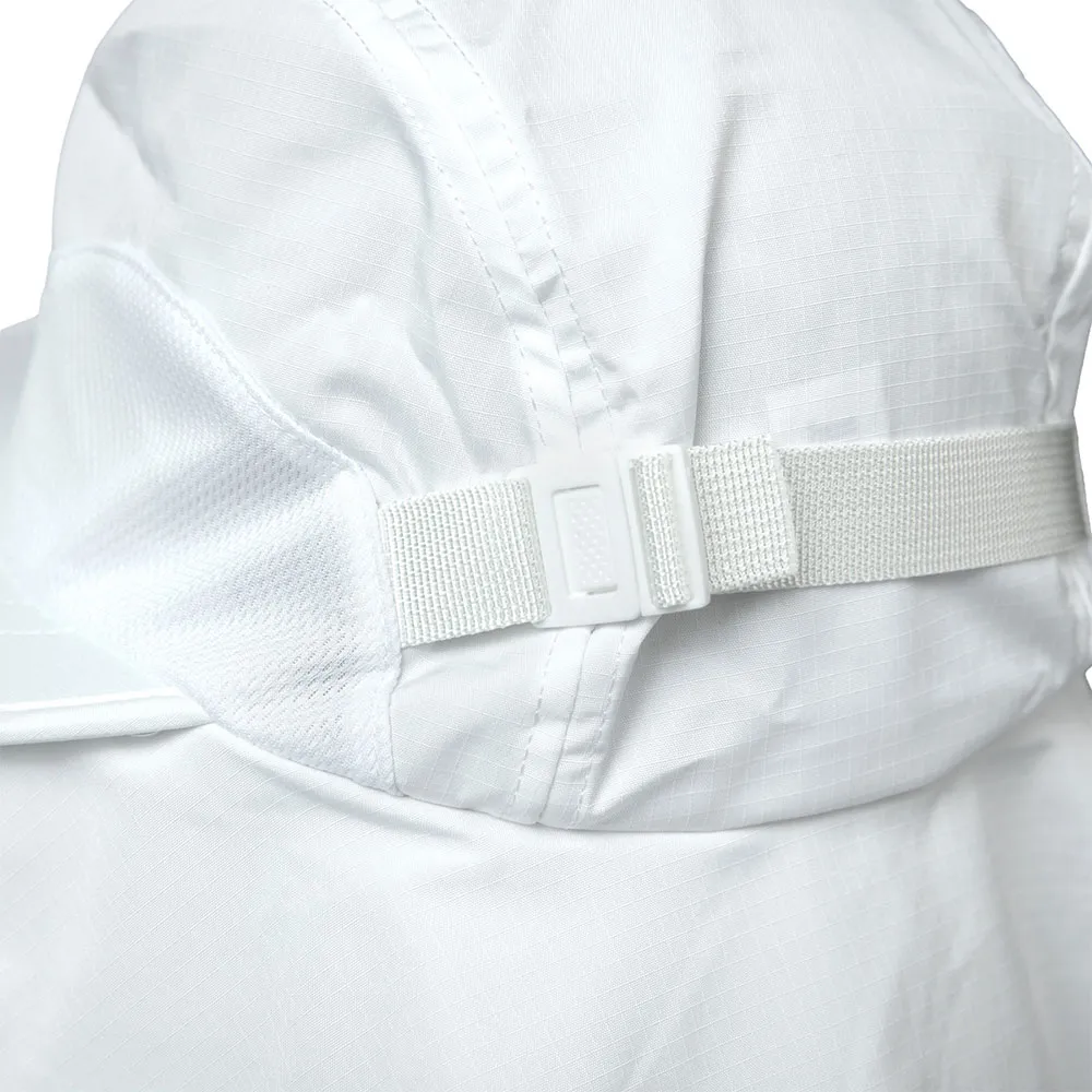 Izas Dies Kappe, White