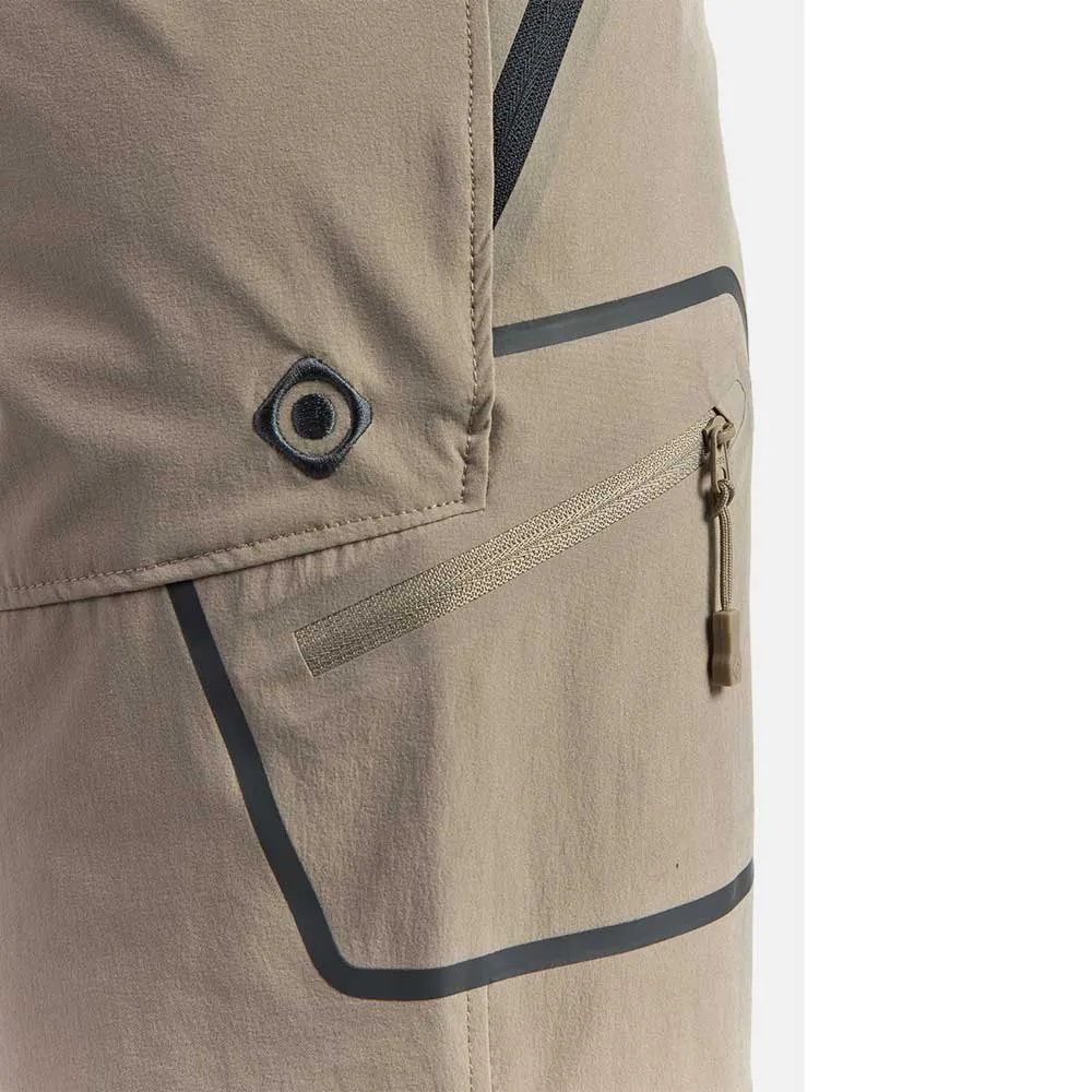 Izas Yeste Kurze Hose