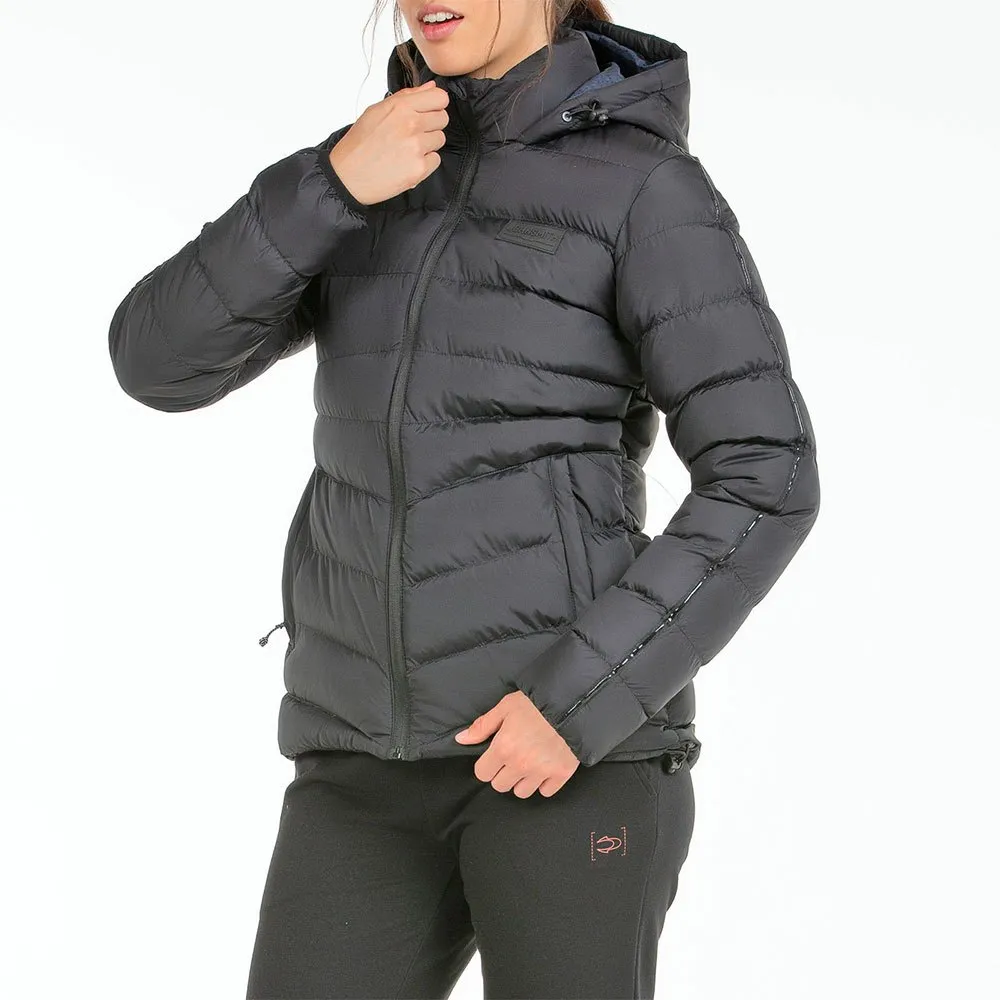 John Smith Zoe Jacke John Smith Zoe Jacke