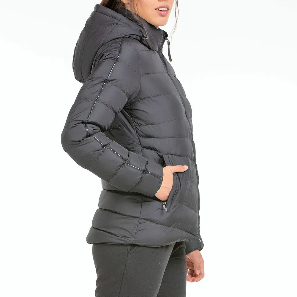 John Smith Zoe Jacke John Smith Zoe Jacke