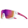 White / pink / pink flash