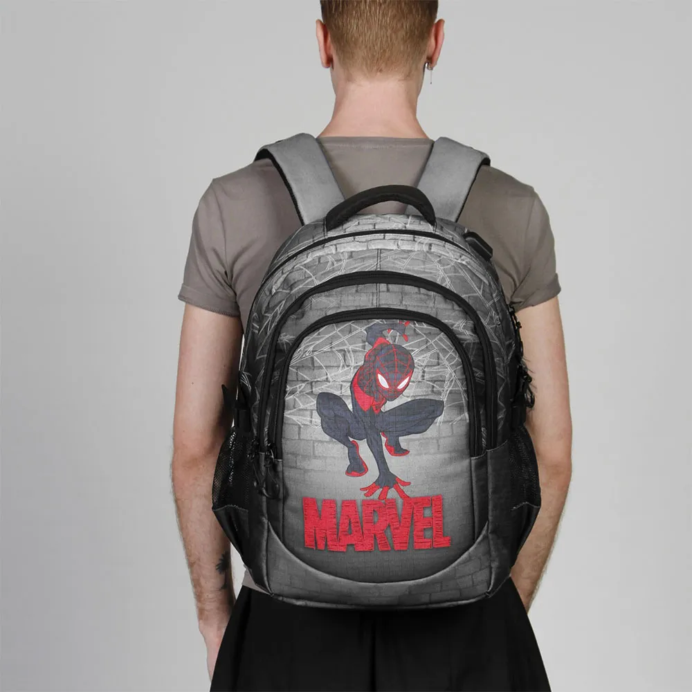Karactermania Marvel Spiderman Spin Plus Running Rucksack, Grey Karactermania Marvel Spiderman Spin Plus Running Rucksack, Grey
