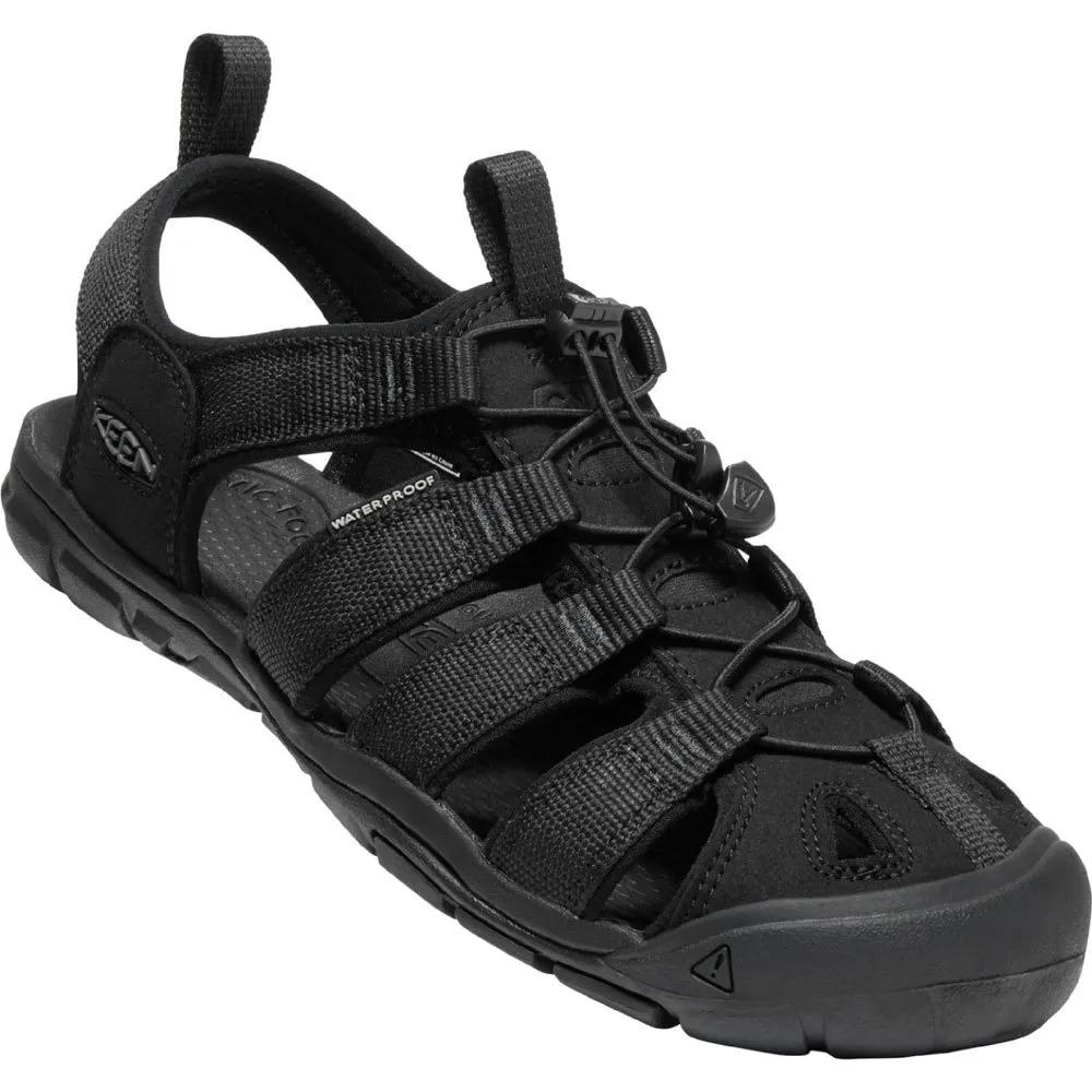 KEEN Clearwater Cnx Sandalen Refurbished, Triple black