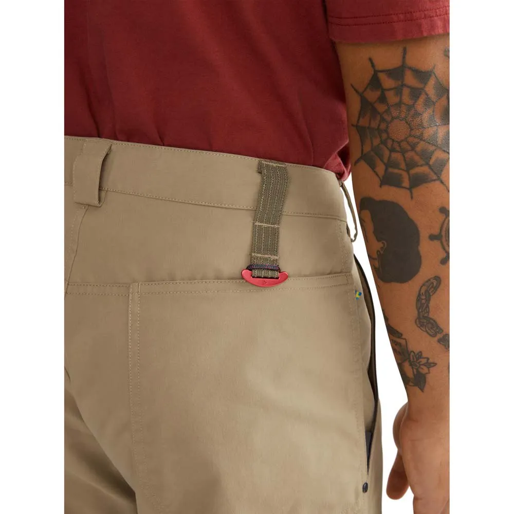 Klättermusen Grimm Kurze Hose, Khaki Klättermusen Grimm Kurze Hose, Khaki