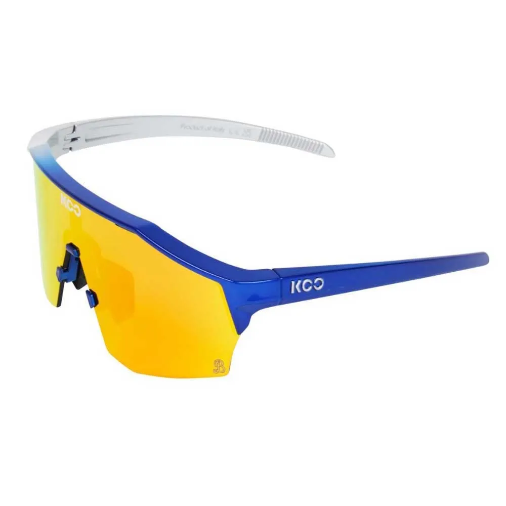 KOO Alibi Bora Red Bull Team Edition Sonnenbrille, Blue / silver / red, Red Mirror/CAT3 KOO Alibi Bora Red Bull Team Edition Sonnenbrille, Blue / silver / red, Red Mirror/CAT3