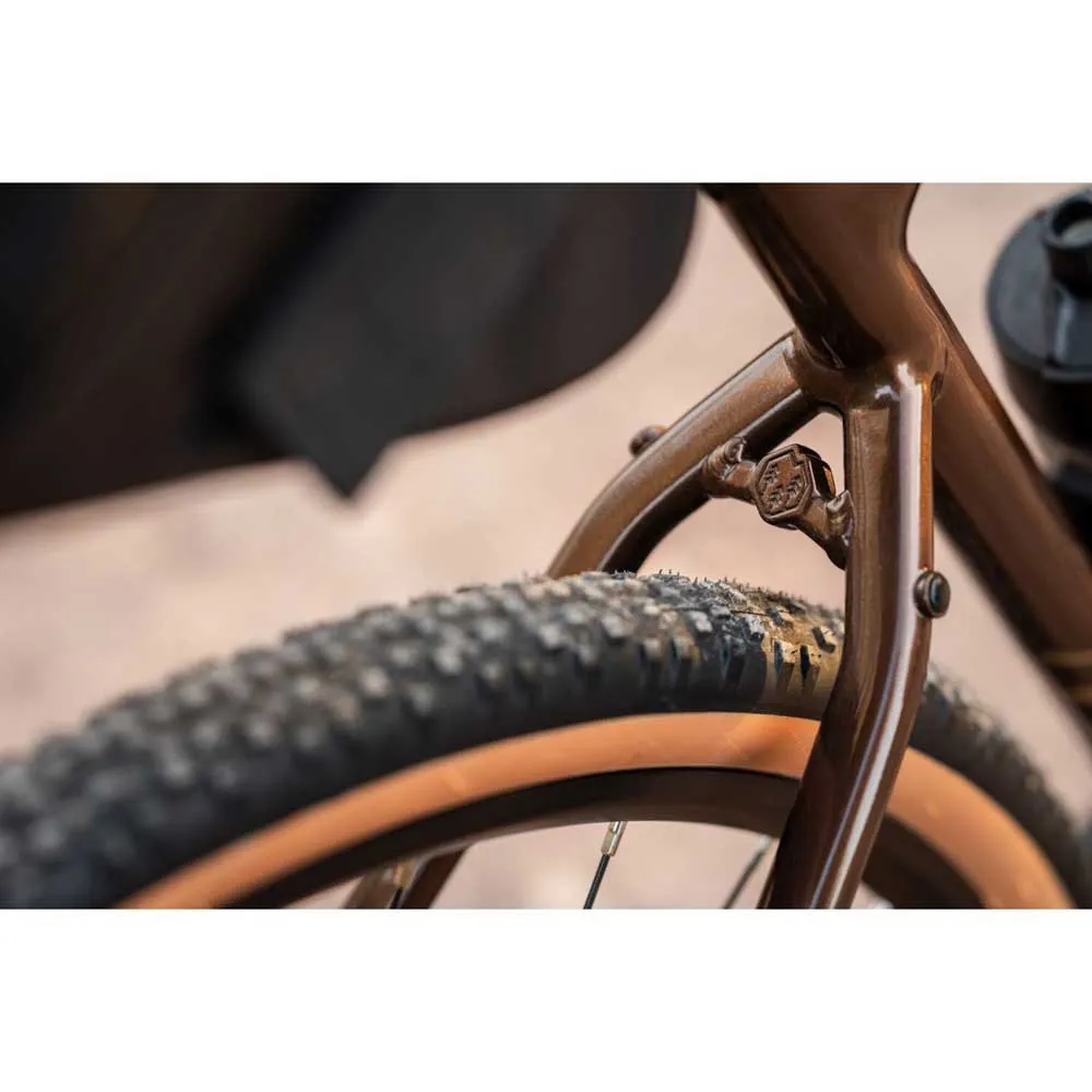 Kross Esker 2.0 700 2024 Gravelbike Kross Esker 2.0 700 2024 Gravelbike