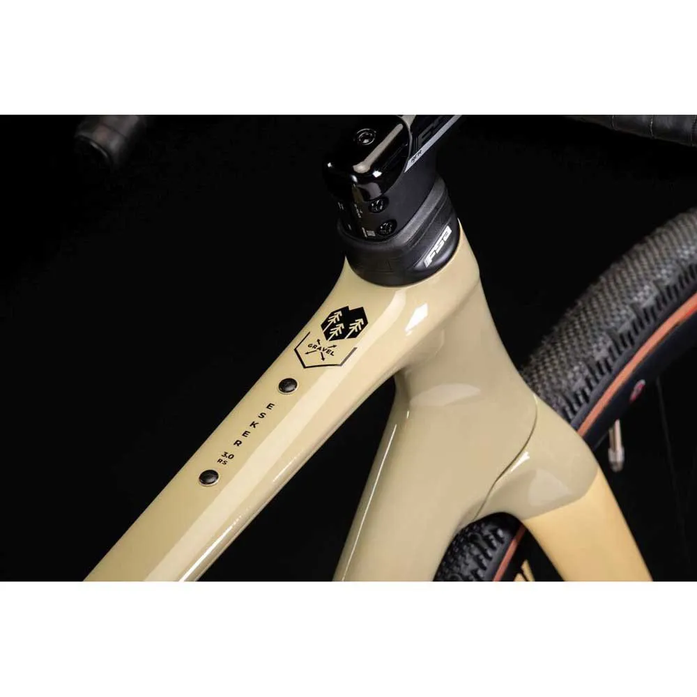 Kross Esker Rs 3.0 700 Rival Xplr 2024 Gravelbike Kross Esker Rs 3.0 700 Rival Xplr 2024 Gravelbike
