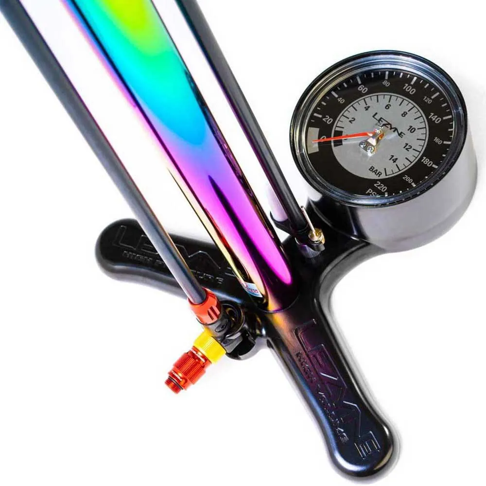 Lezyne Classic Drive 3.5 Standpumpe, Neo metallic, 220psi Lezyne Classic Drive 3.5 Standpumpe, Neo metallic, 220psi