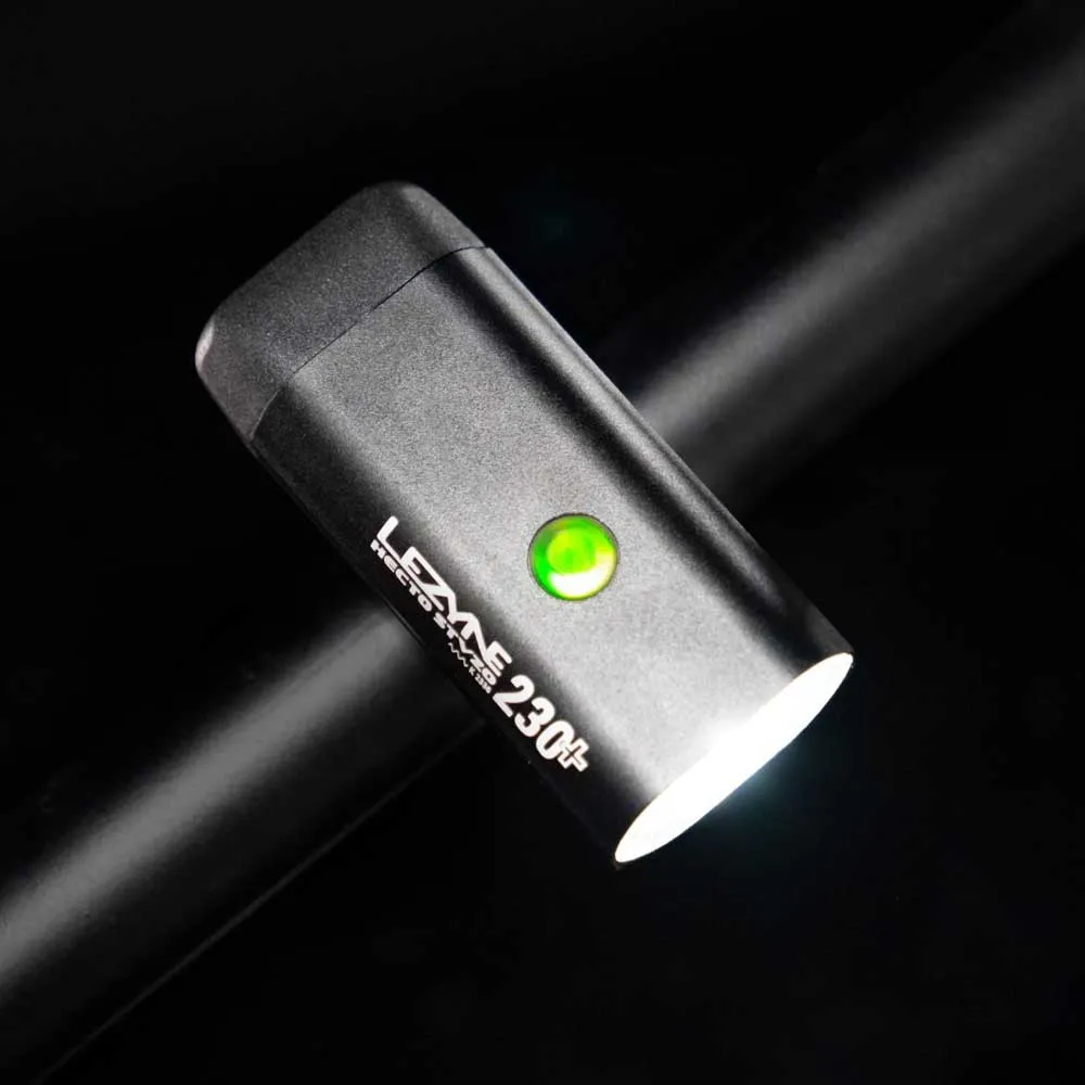Lezyne Hecto Stvzo 230+ Frontlicht, Satin black, 230 Lumina Lezyne Hecto Stvzo 230+ Frontlicht, Satin black, 230 Lumina