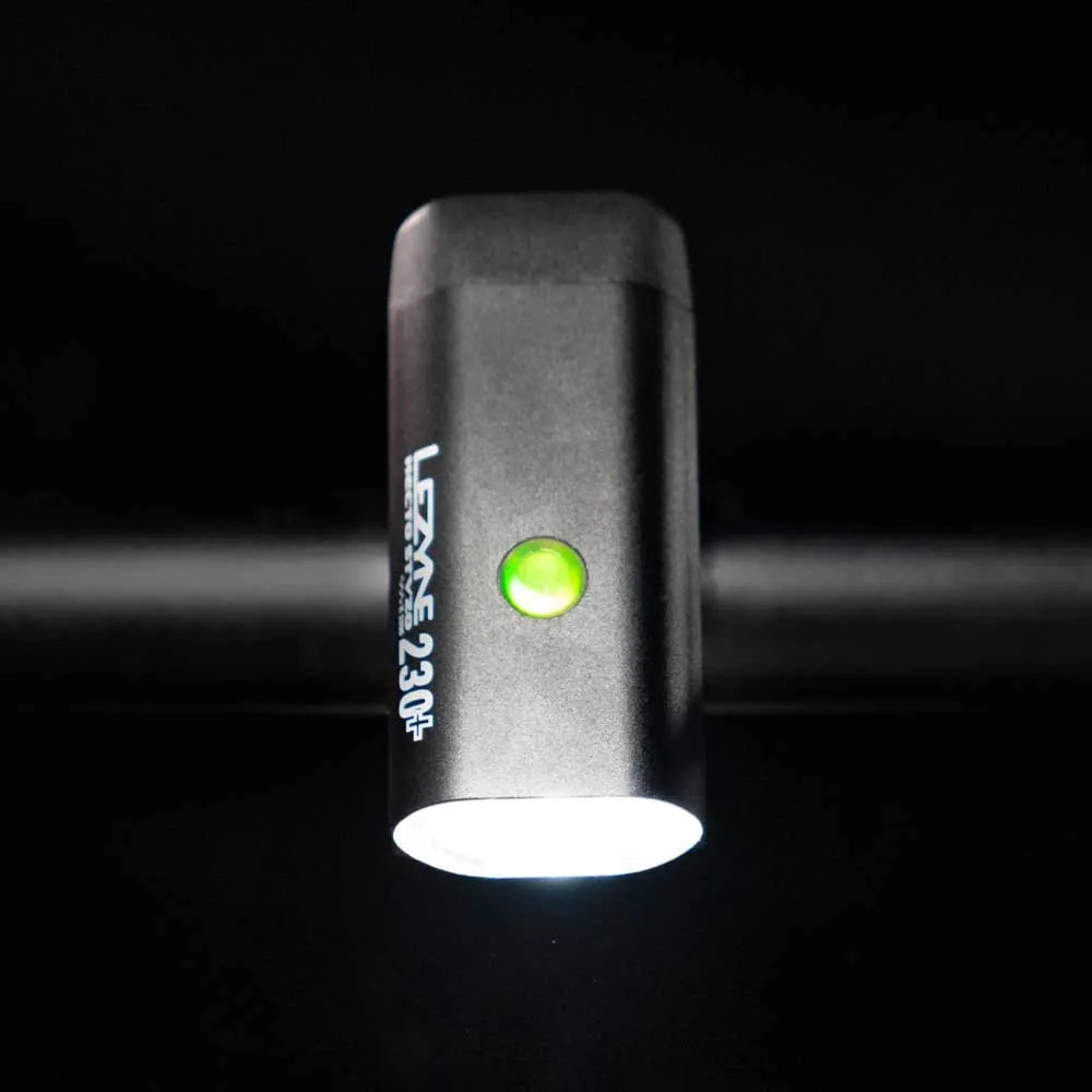 Lezyne Hecto Stvzo 230+ Frontlicht, Satin black, 230 Lumina Lezyne Hecto Stvzo 230+ Frontlicht, Satin black, 230 Lumina