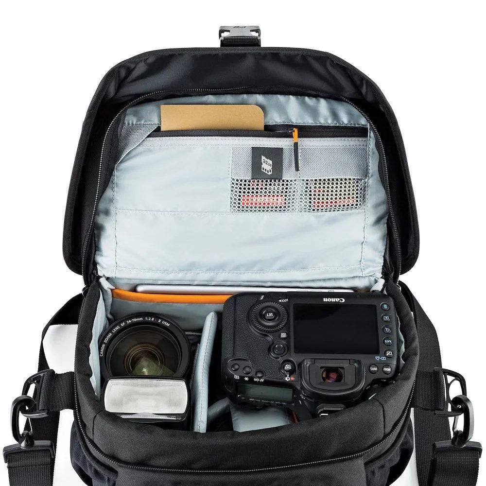 Lowepro Nova 180 Aw Ii Organisatortasche, Black