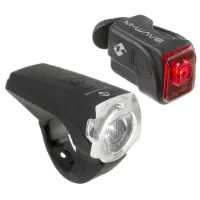 M-Wave Atlas K10 Usb Lichtset M-Wave Atlas K10 Usb Lichtset