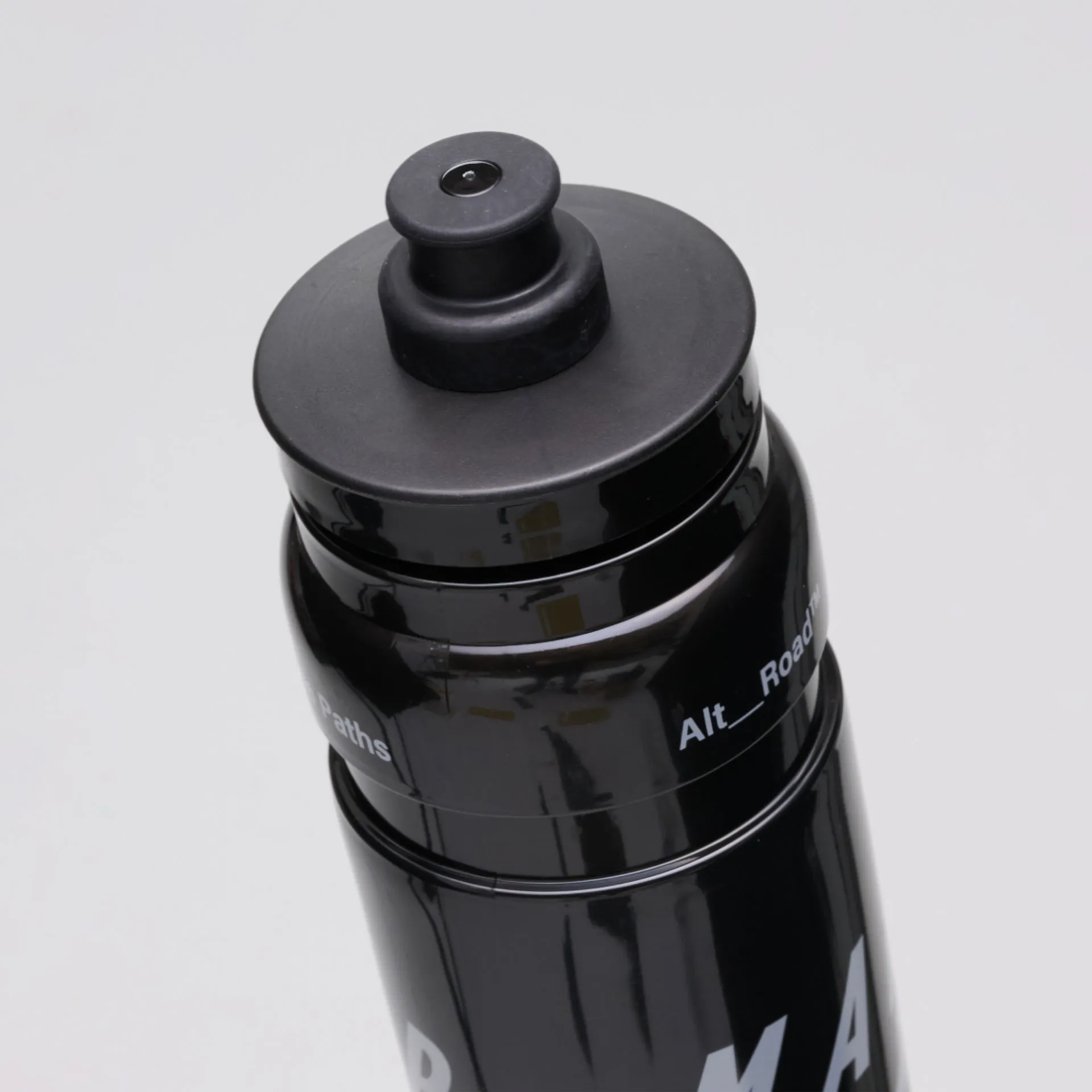 MAAP Alt Road Trinkflasche Large, Smoke/white, 765ml