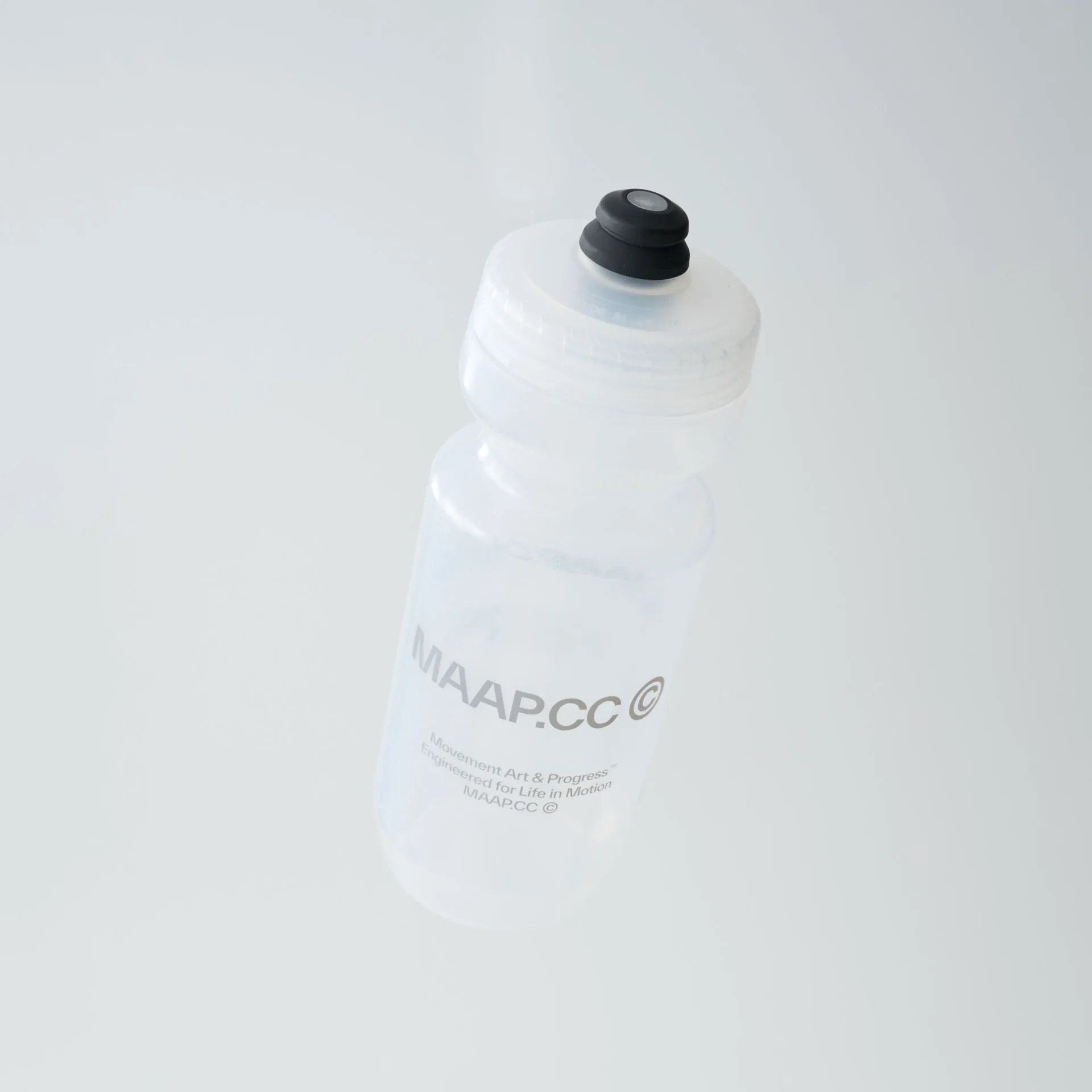 MAAP Blur Bottle 650ml Fahrrad Trinkflasche, Grey, One Size MAAP Blur Bottle 650ml Fahrrad Trinkflasche, Grey, One Size