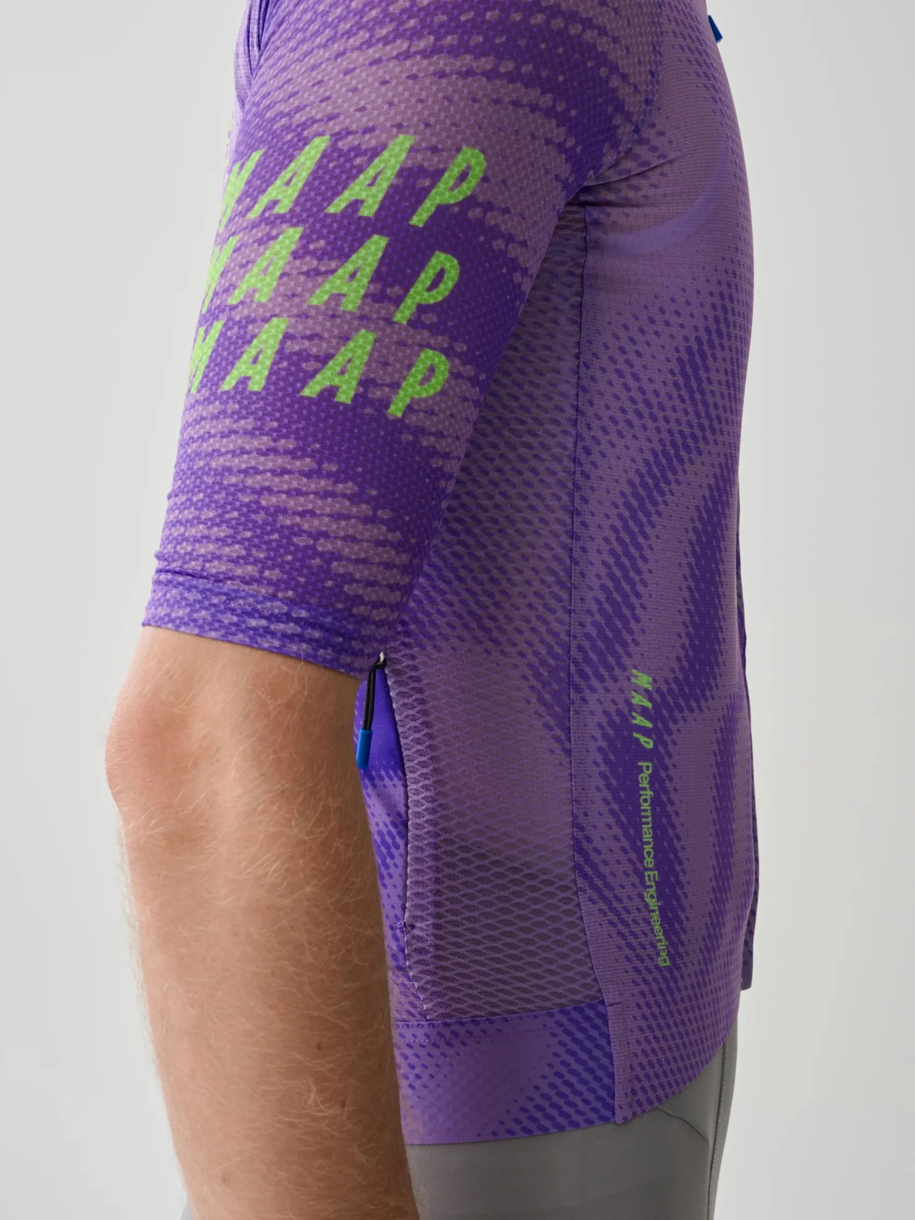 MAAP Privateer Rosa Kloser Pro Air Trikot MAAP Privateer Rosa Kloser Pro Air Trikot