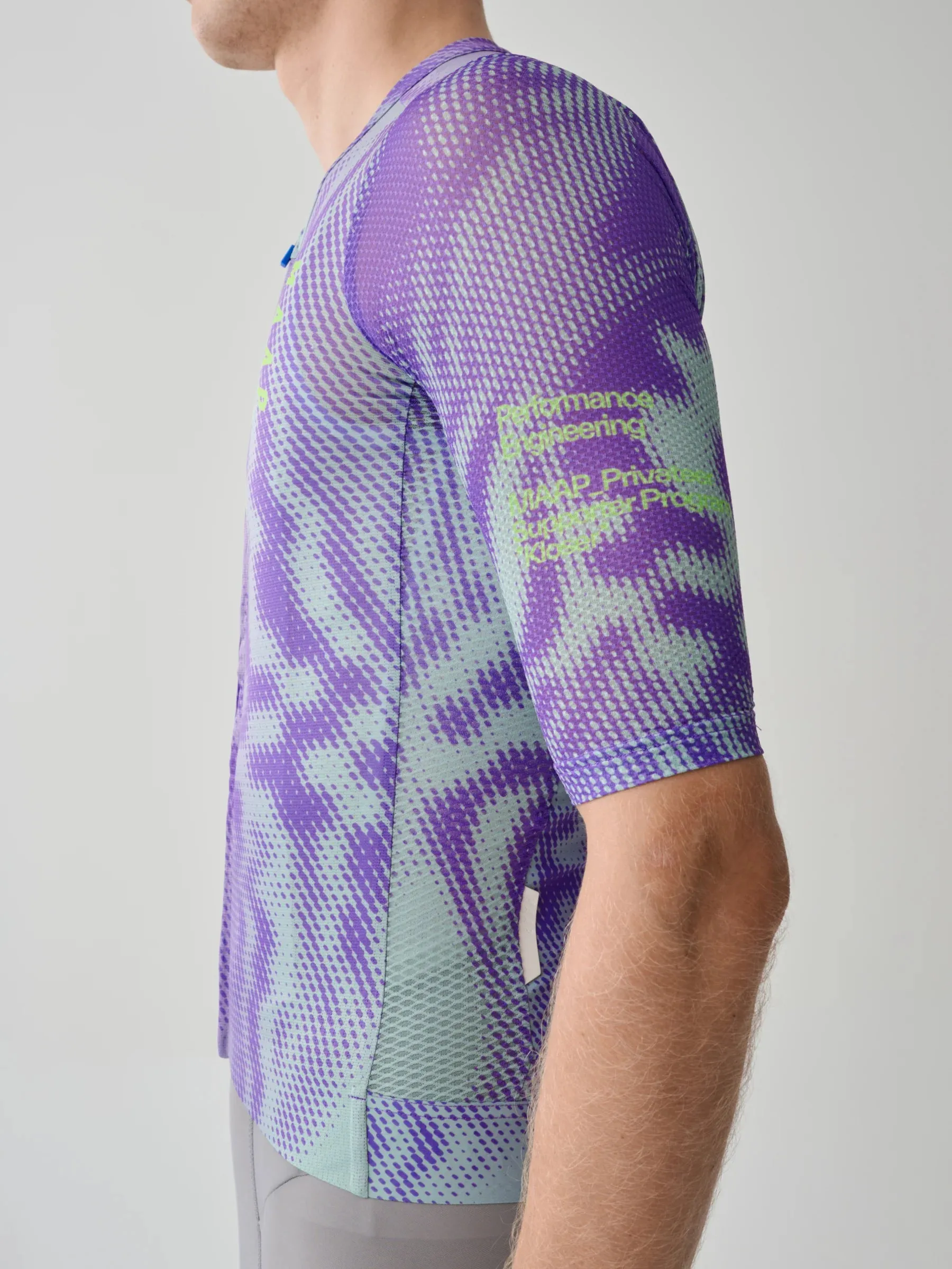 MAAP Privateer Rosa Kloser Pro Air Trikot MAAP Privateer Rosa Kloser Pro Air Trikot