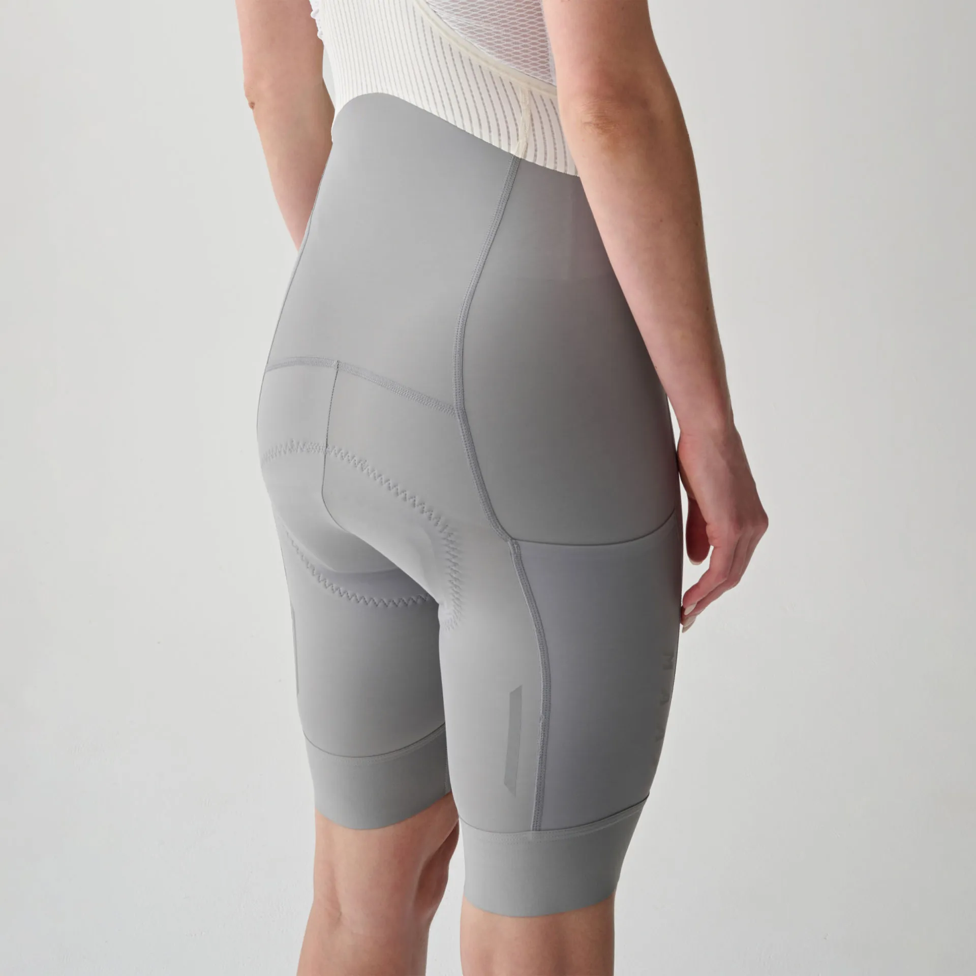 MAAP Womens Team Bib Evo Cargo kurze Fahrradhose Damen MAAP Womens Team Bib Evo Cargo kurze Fahrradhose Damen