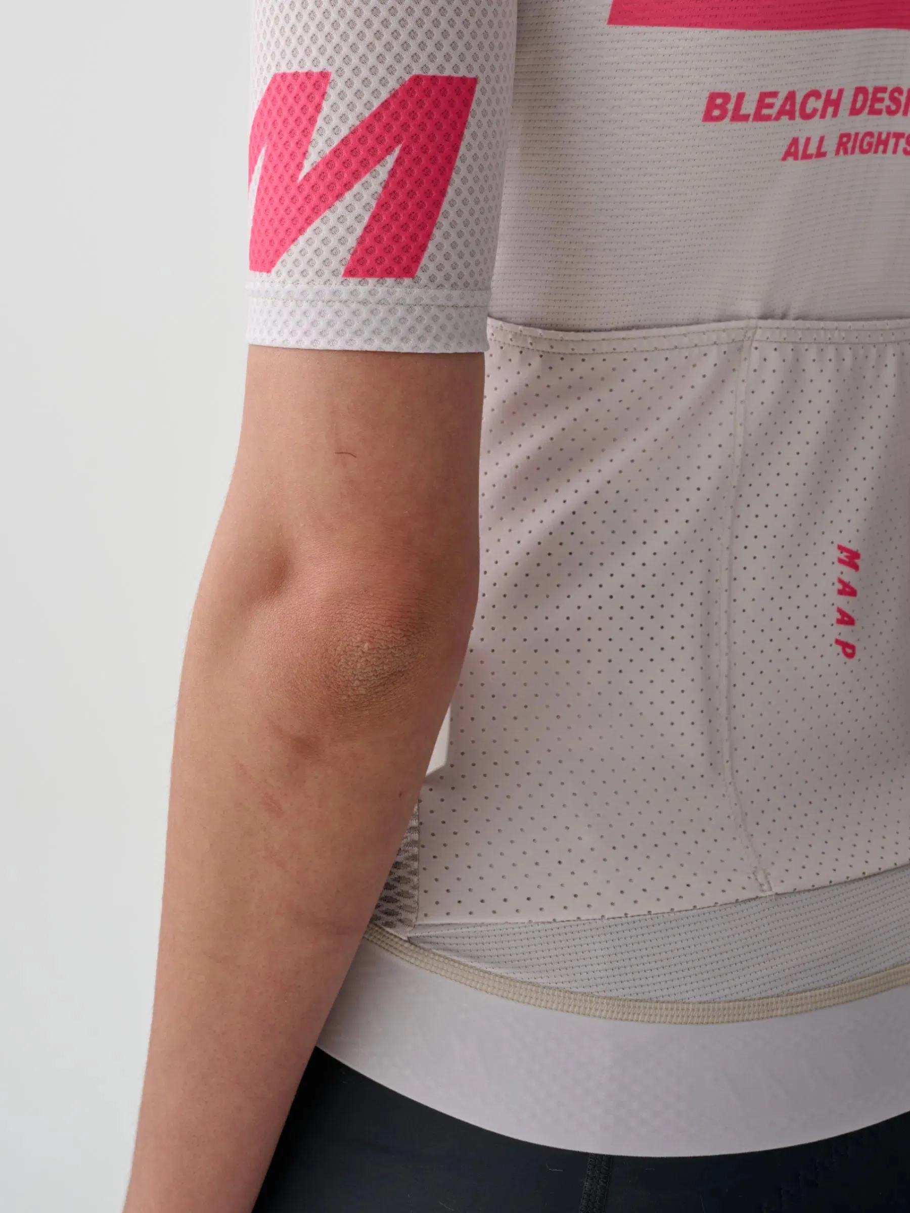 MAAP X BLEACH Pro Air Damen Trikot MAAP X BLEACH Pro Air Damen Trikot