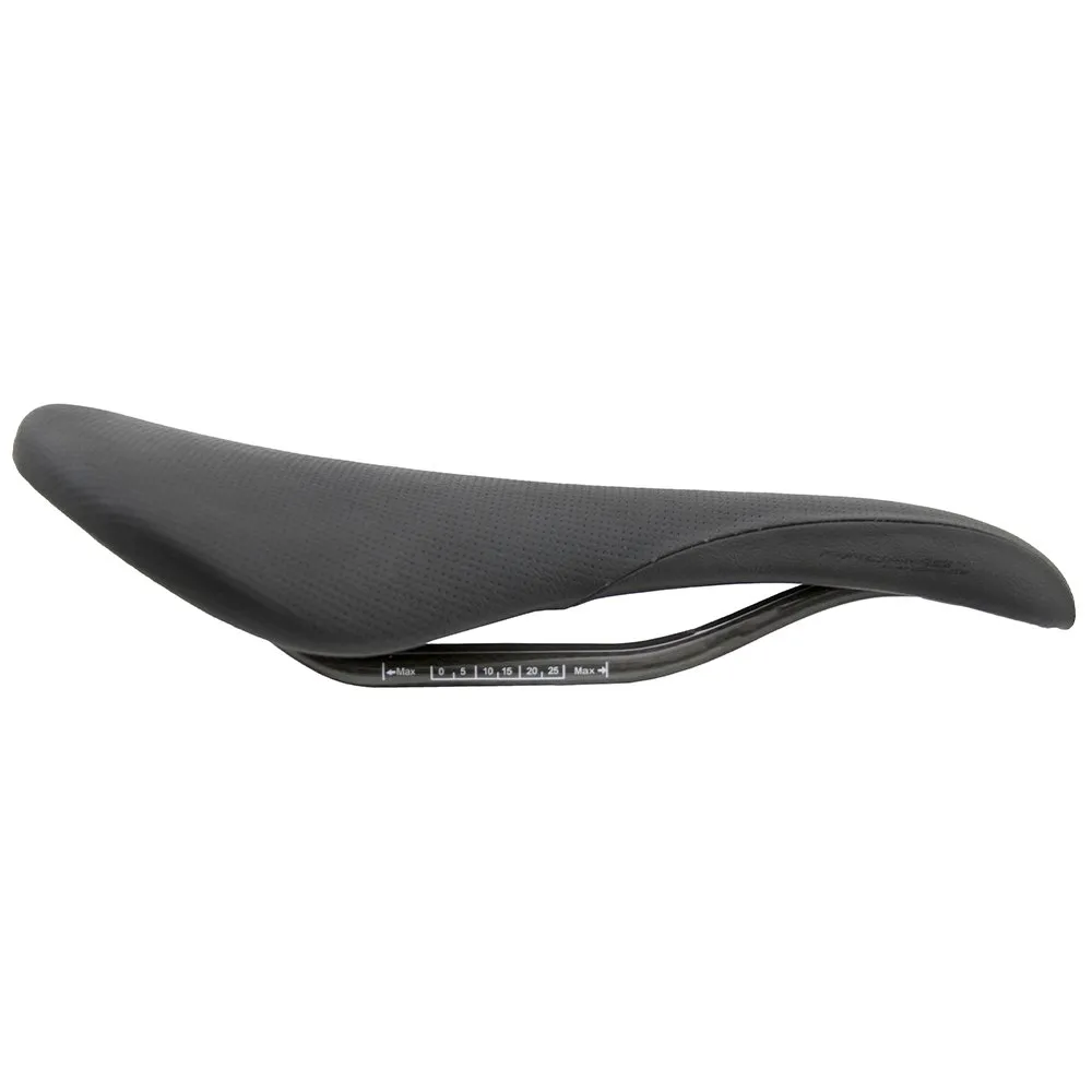 MASSI Profast Carbon Sattel, Black, 134mm MASSI Profast Carbon Sattel, Black, 134mm