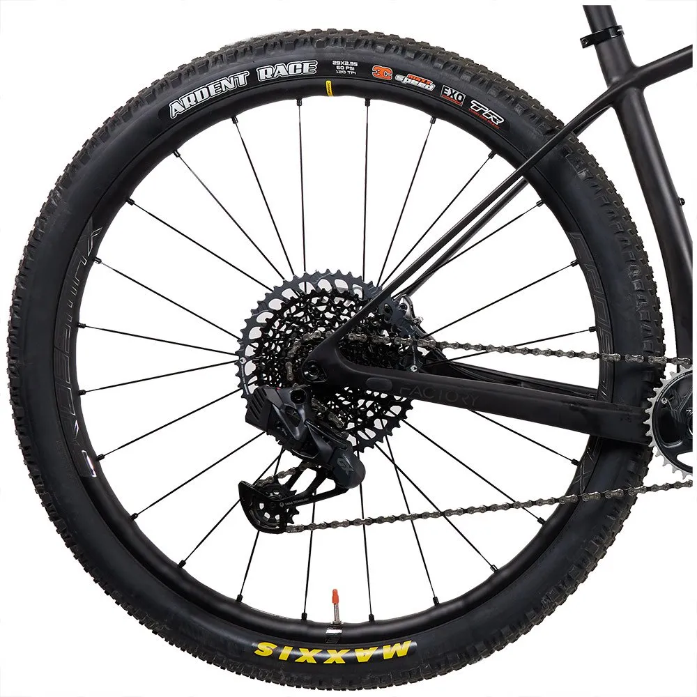Megamo 29´´ Factory Axs Race 2022 Mountainbike, Black, M Megamo 29´´ Factory Axs Race 2022 Mountainbike, Black, M