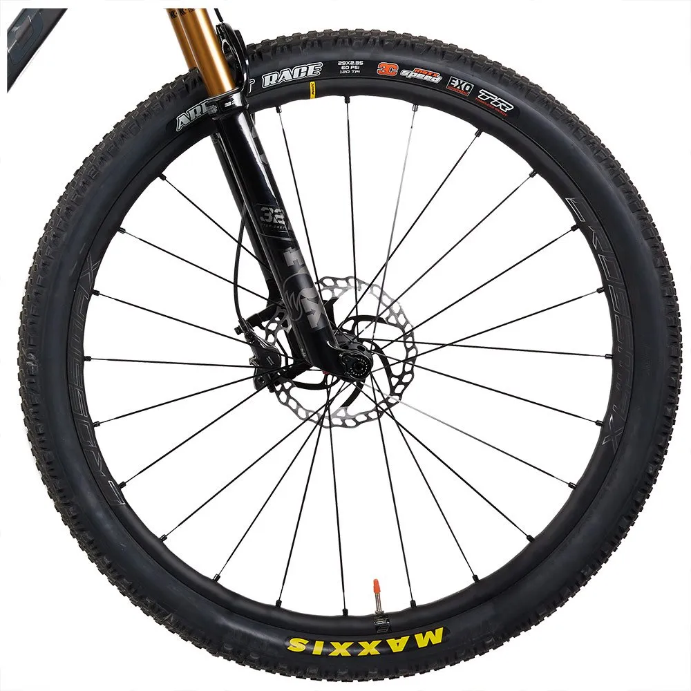 Megamo 29´´ Factory Axs Race 2022 Mountainbike, Black, M Megamo 29´´ Factory Axs Race 2022 Mountainbike, Black, M