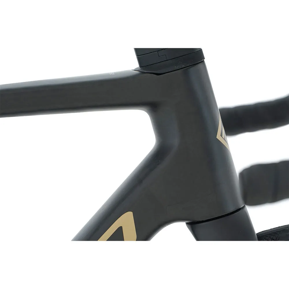 Megamo Raise 03 Ultegra Di2 2025 Rennrad Megamo Raise 03 Ultegra Di2 2025 Rennrad