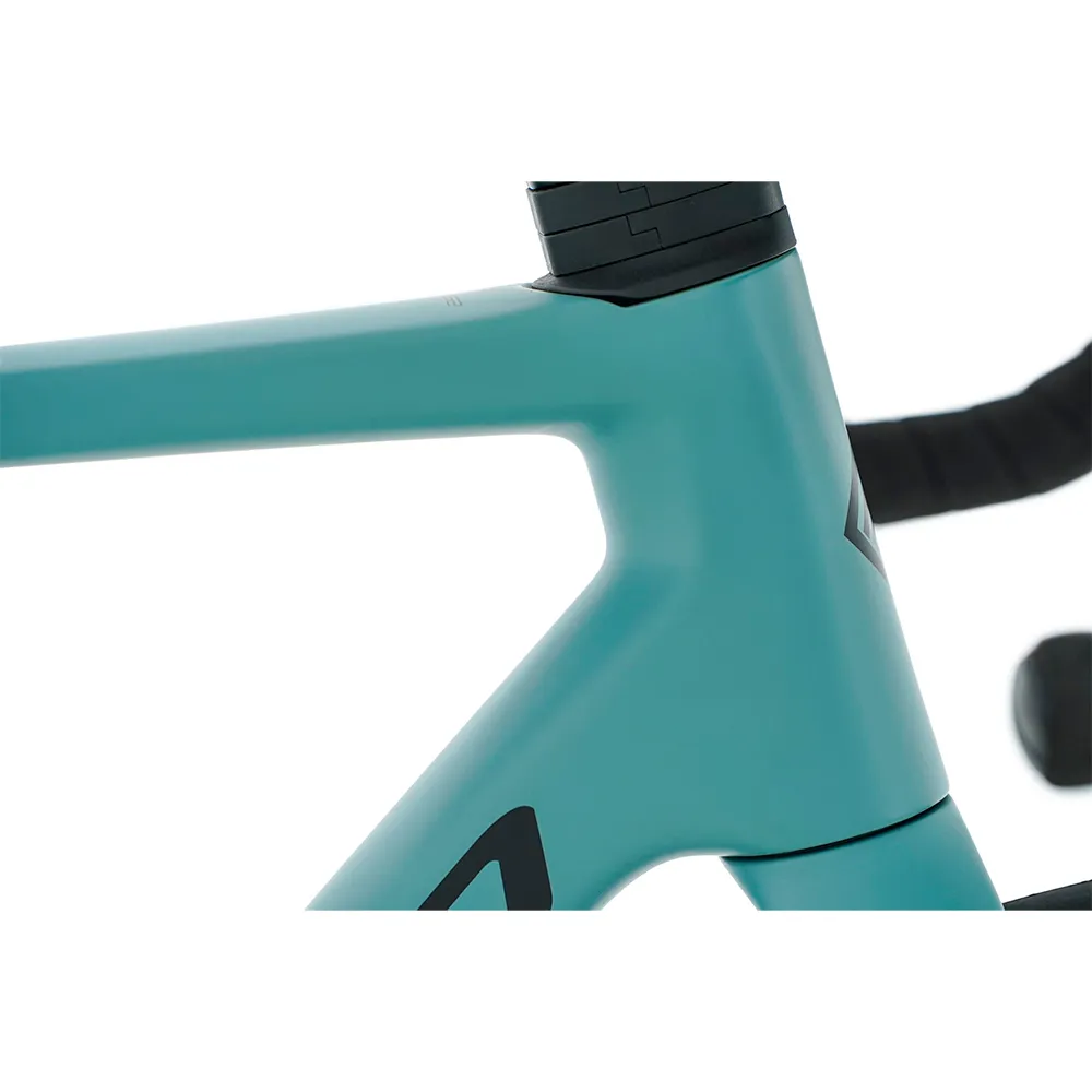 Megamo Raise 15 Cw 105 Di2 2025 Rennrad Megamo Raise 15 Cw 105 Di2 2025 Rennrad